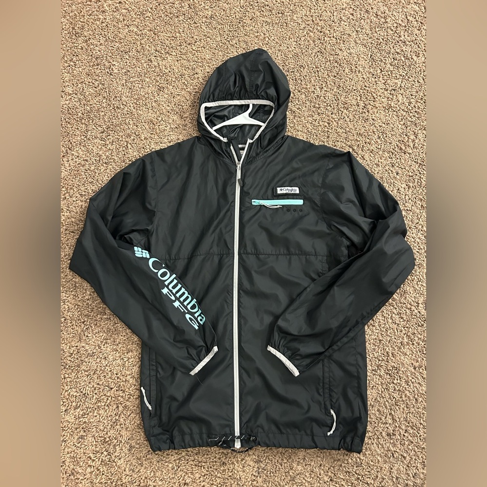 Columbia Terminal Spray Windbreaker Jacket - Mens small gently used